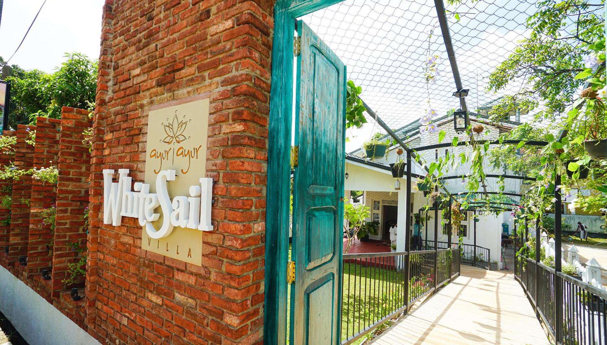 Ayur Ayur White Sail Villa Dalupotha Zewnętrze zdjęcie